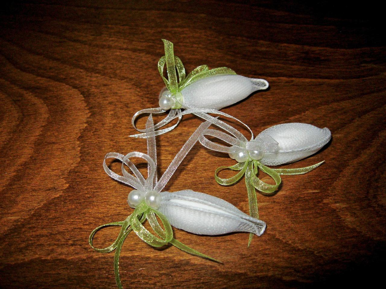 Sugared Almonds Wrapped In Tulle Set Of 30 Wedding Favors Party Favors Candied Almonds Candy Fav On Luulla