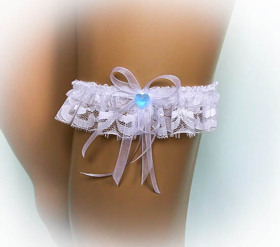 Lace Wedding Garter With A Crystal Heart, Bridal Garter, Vintage Garter, Stretch Garter, Crystal Garter, Something Blue, Prom Garter